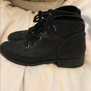 Candie’s Black Booties